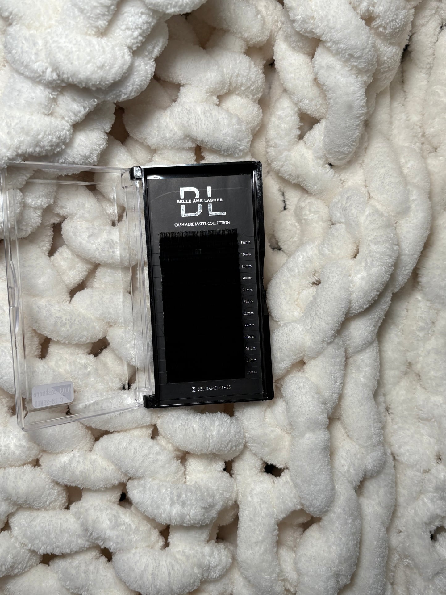 0.05 Cashmere Lash Trays